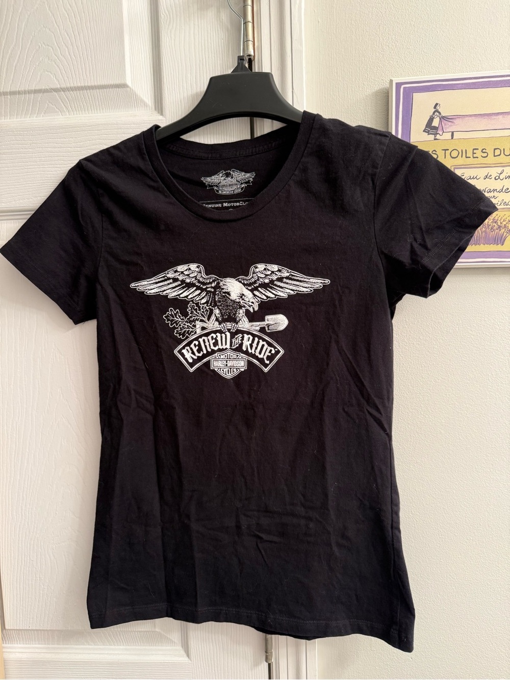 Harley-Davidson Black Tee with White Eagle Graphic